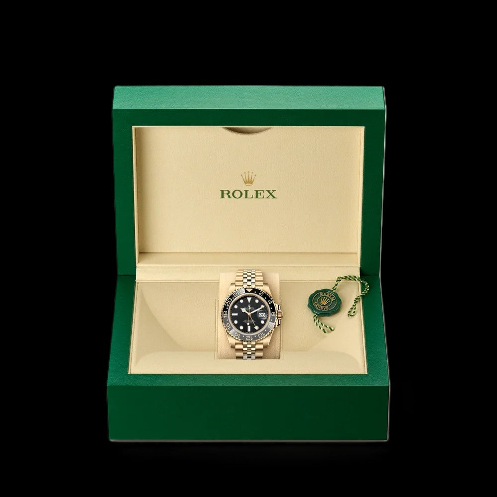 Rolex Submariner Master - Gold  + Black + Jubilee Band