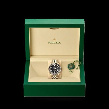 Rolex Submariner Master - Gold  + Black + Jubilee Band